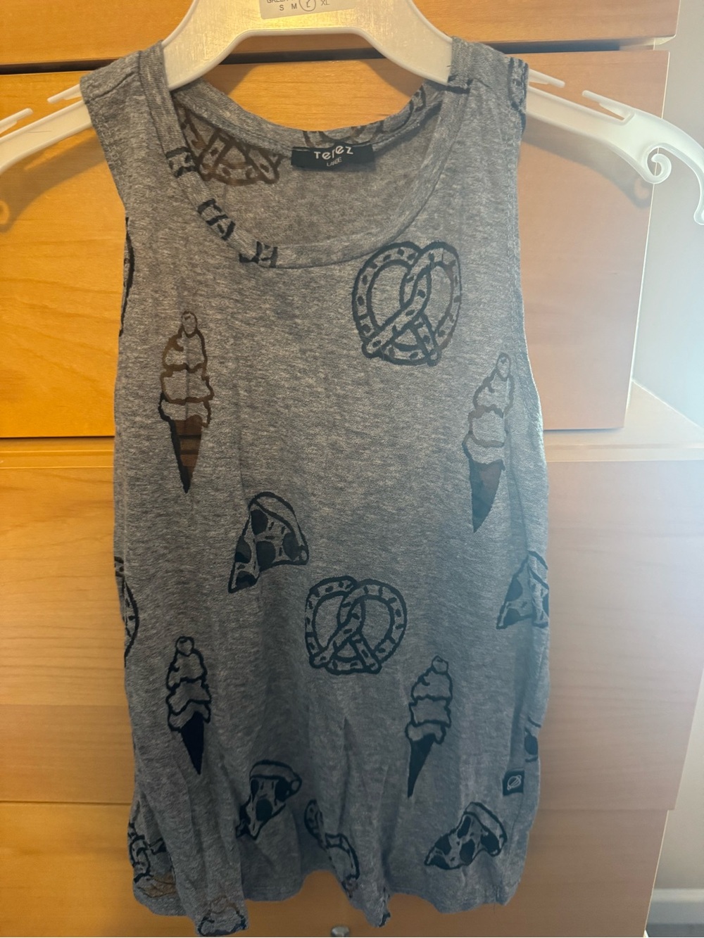 Terez Gray Girls' Graphic Tank Top with Ice Cream, Pizza & Pretzel Motifs